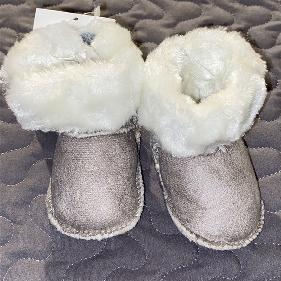 H&M Baby Faux Fur Warm Lined Bootties - Picture 3 of 7